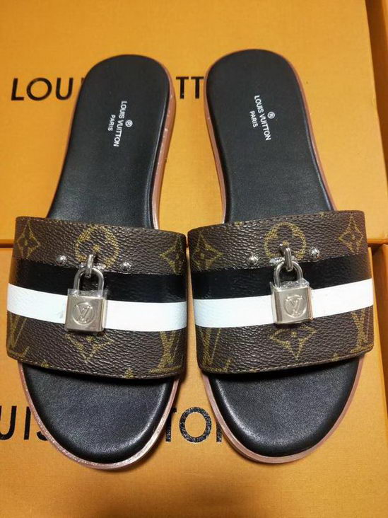 Louis Vuitton Slippers Wmns ID:20190503a333